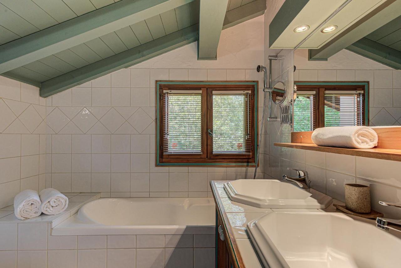 Chalet Blackbushe - Traditional Chalet - Alpes Travel - Sleeps 4-6 Les Houches Dış mekan fotoğraf