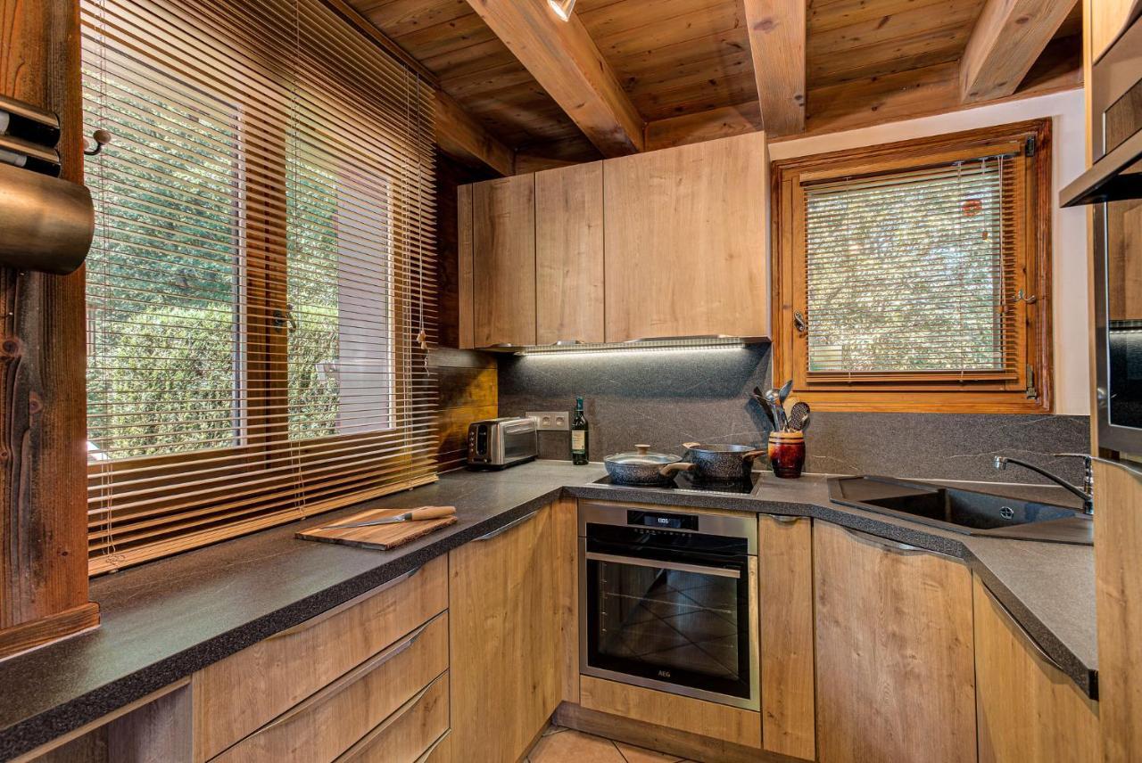 Chalet Blackbushe - Traditional Chalet - Alpes Travel - Sleeps 4-6 Les Houches Dış mekan fotoğraf